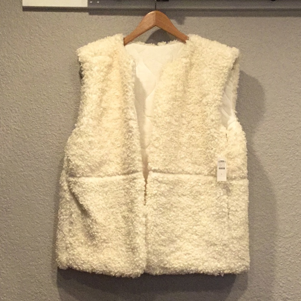 Reversible Quilted Sherpa Vest Size Large